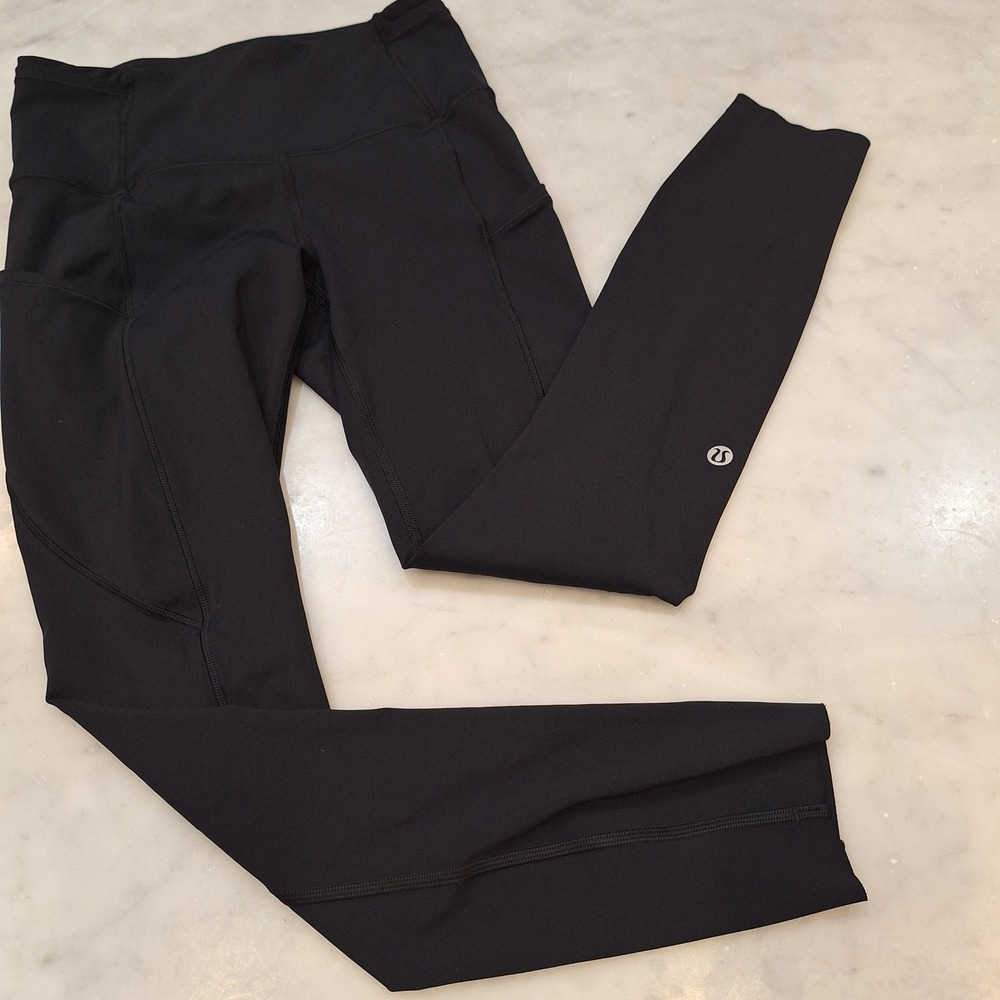Lululemon HighRise 7/8 Leggings Sz 4 Pocket Yoga Pants LW5BXQS Raw Edge Athletic